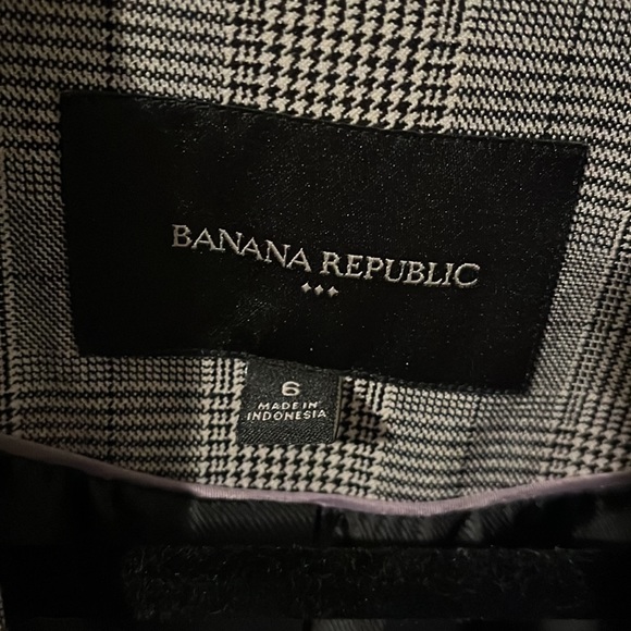 Classic jacket by Banana Republic - Picture 3 of 8